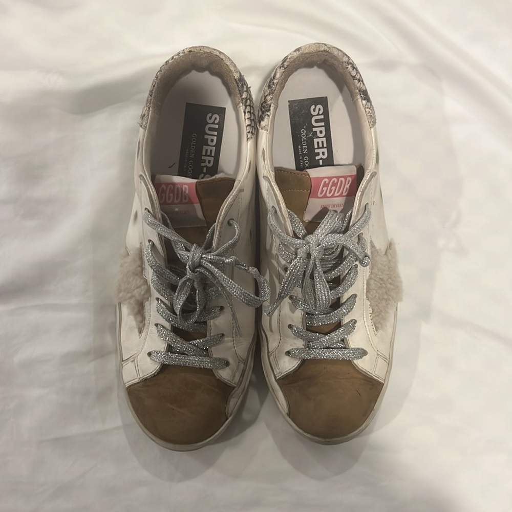 Golden Goose size 39 superstars - Picture 2 of 3